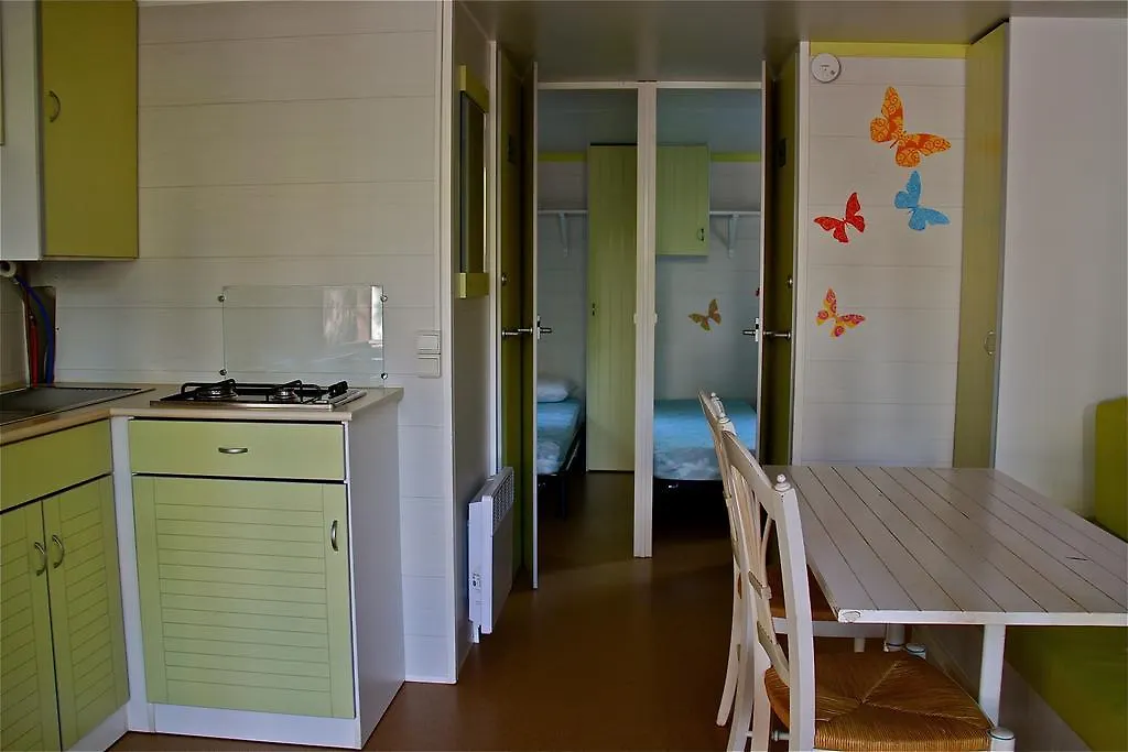 Camping Roca Blanes 2*,